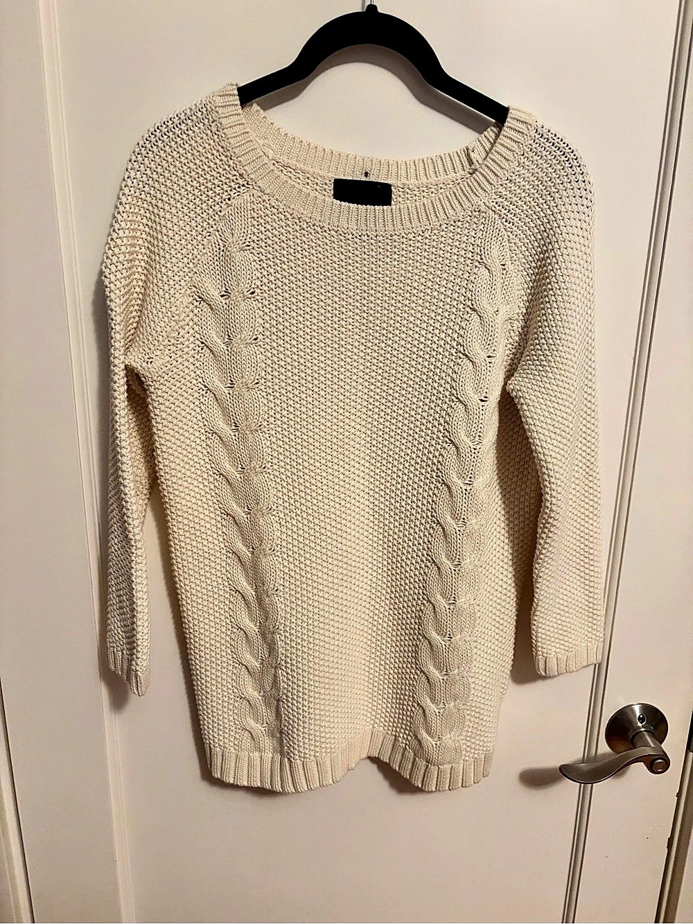 Cynthia Rowley Cable Knit Sweater in Cream Size Medium
